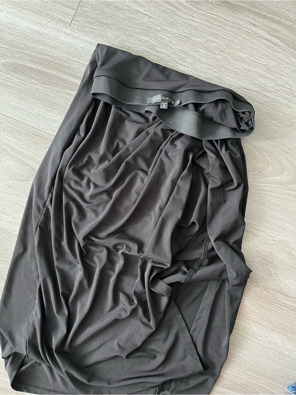 Black Women’s Skirt with Slit and Tie Front Design - Picture 1 of 2
